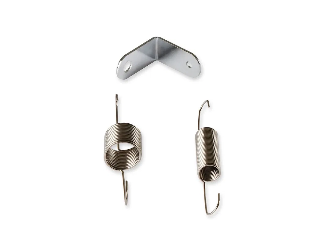 19 – MR GASKET Carburetor Throttle Return Spring, Universal Set of 2 - view 2